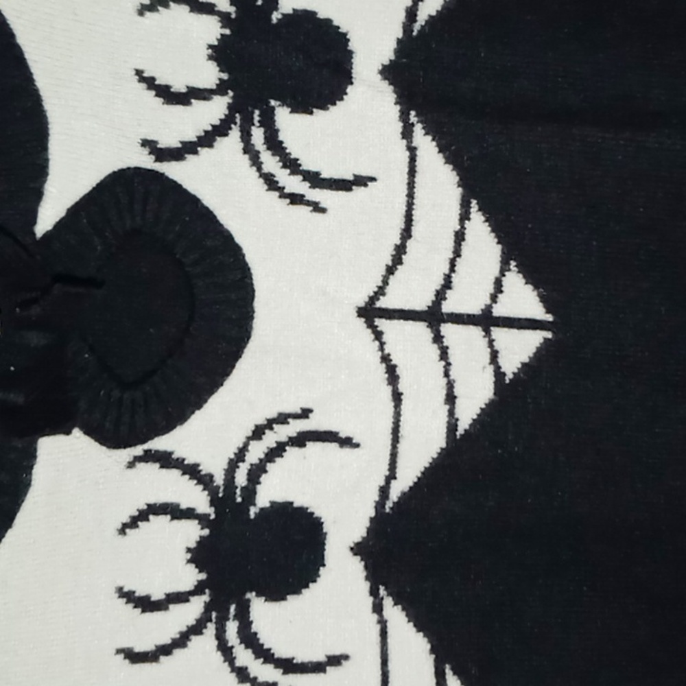 A hell Bunny sweater - Picture 2 of 4